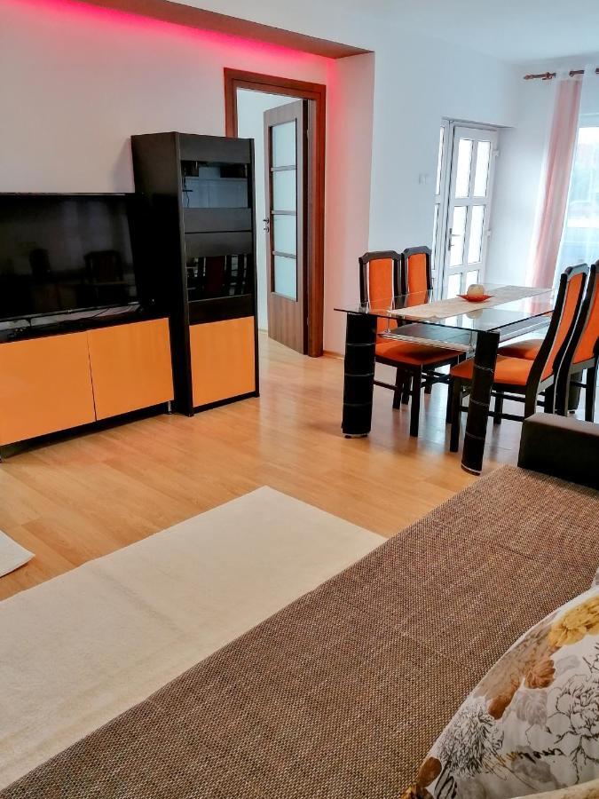 Lend Apartment Miercurea Ciuc Εξωτερικό φωτογραφία